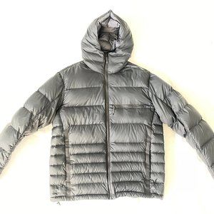 Mountain Standard Down puffer